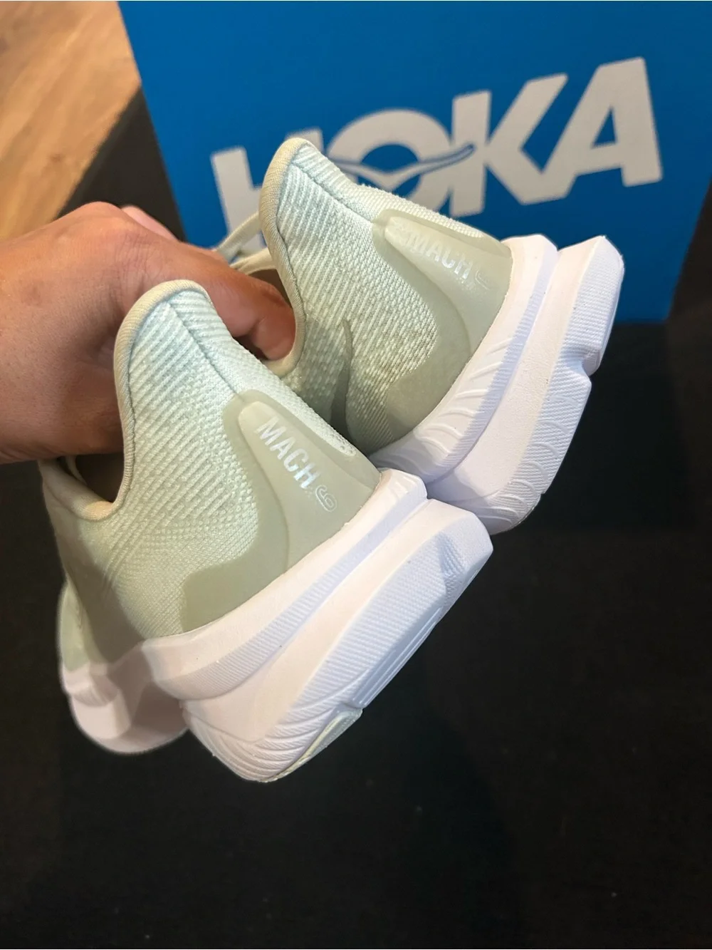 HOKA Mach oyster athletic training running lace up shoes sneakers women’s 9 new